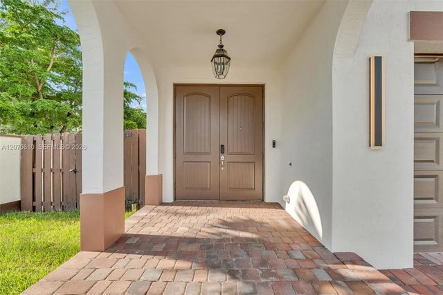 5 of 69 - 10204 Nw 86th Street, Doral, FL