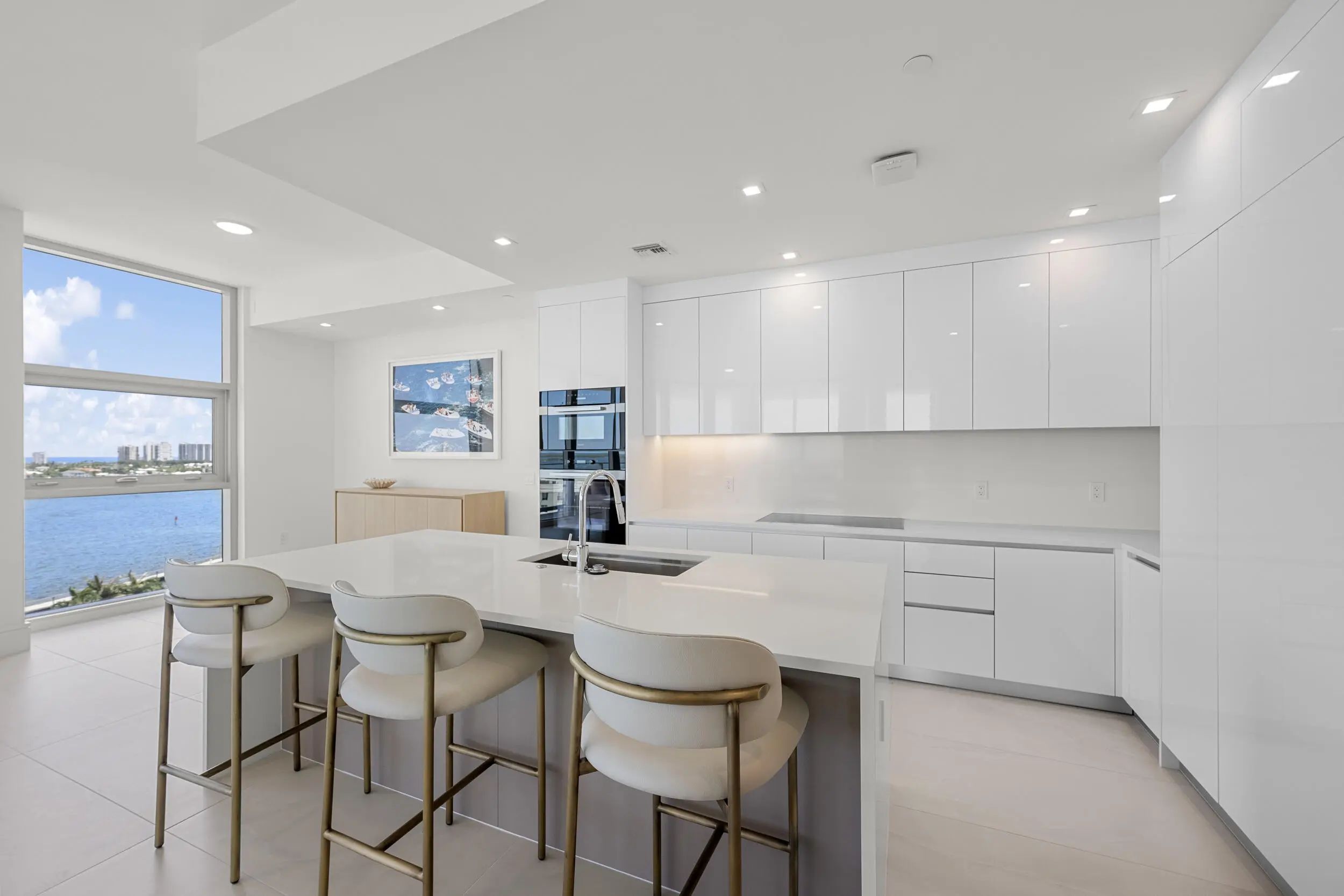 220 Lake Shore Drive #1001, Lake Park