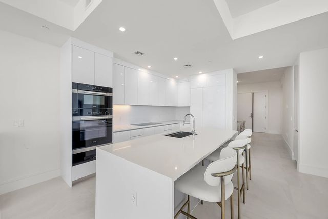 3 of 25 - 220 Lake Shore Drive #1001, Lake Park, FL