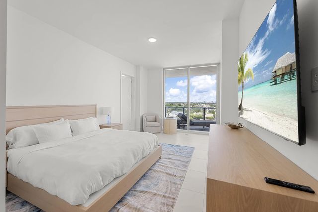 5 of 25 - 220 Lake Shore Drive #1001, Lake Park, FL