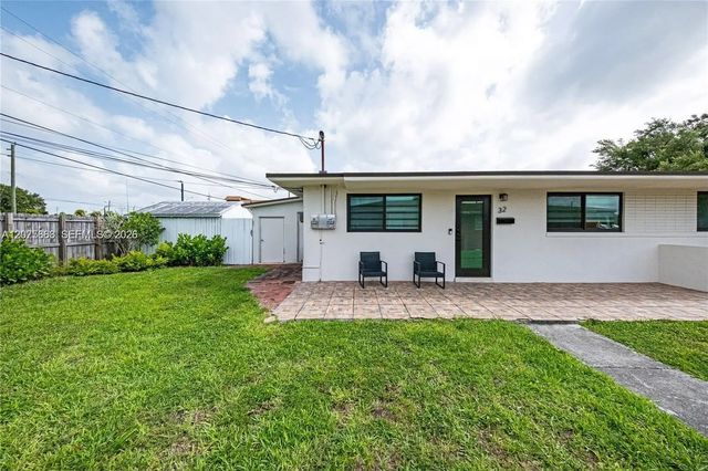 4 of 37 - 30 Nw 56th Court, Miami, FL