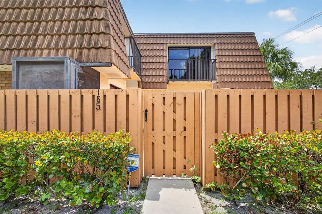 4 of 38 - 185 Charter Way, West Palm Beach, FL