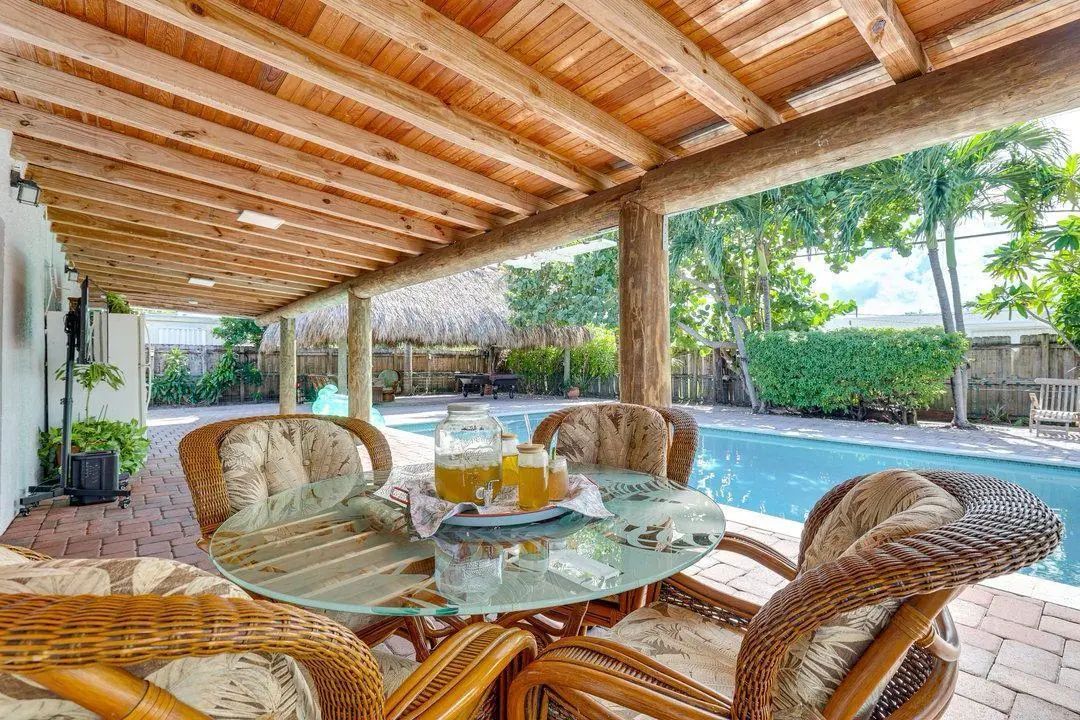 1313 Se 1st Way, Deerfield Beach