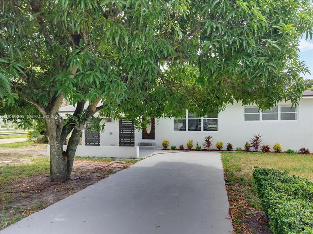 5 of 38 - 2200 Nw 110th Street, Miami, FL