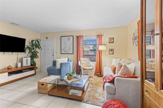 3 of 15 - 755 Harem Avenue, Opa-Locka, FL