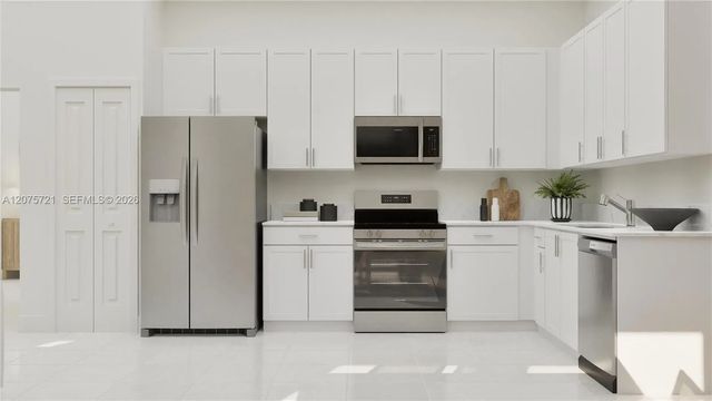 2 of 19 - 171 Se 20 Avenue, Homestead, FL