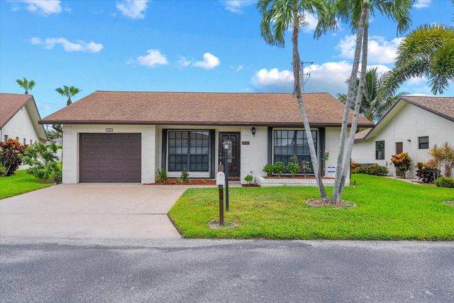 6510 Olivewood Circle, Greenacres