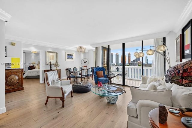 3000 Island Boulevard #1201, Aventura