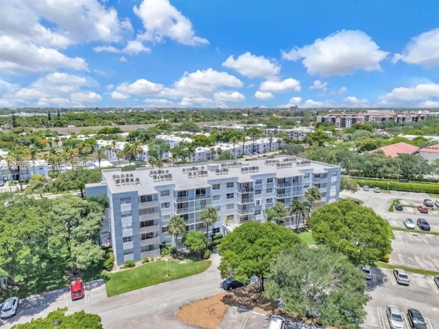 500 Executive Center Drive #3i, West Palm Beach