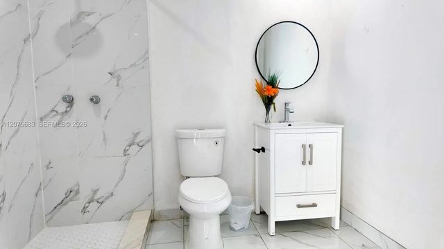 3 of 13 - 2367 Nw 82nd Street #miami, Miami, FL