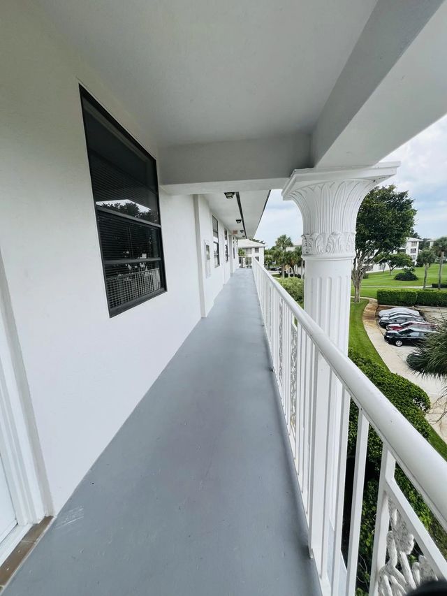 3 of 38 - 3635 Whitehall Drive #404, West Palm Beach, FL