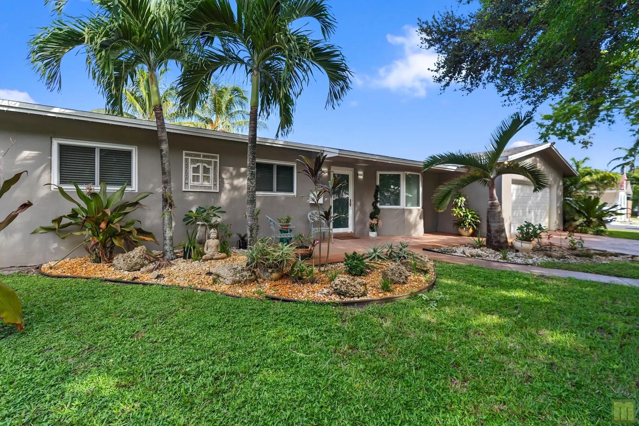 291 Lake Drive, Coconut Creek