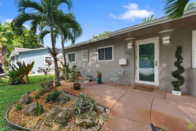 5 of 102 - 291 Lake Drive, Coconut Creek, FL