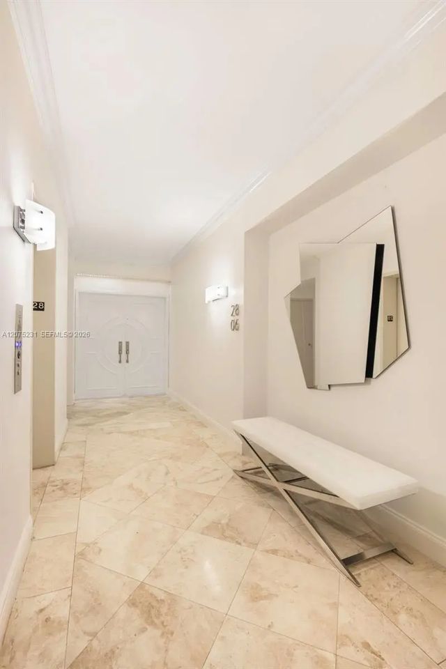 4 of 53 - 300 Pointe Drive #2806, Miami Beach, FL