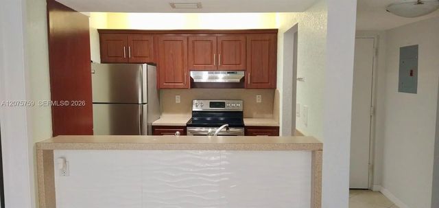 3 of 10 - 6955 Nw 186th Street #f310, Hialeah, FL