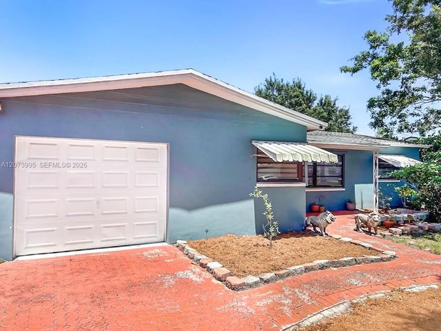 5 of 30 - 7505 Cleveland Street, Hollywood, FL