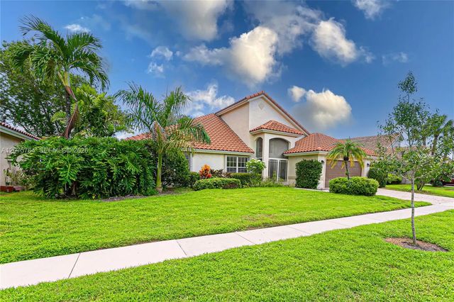 2 of 33 - 7367 Sterling Falls Lane, Boynton Beach, FL