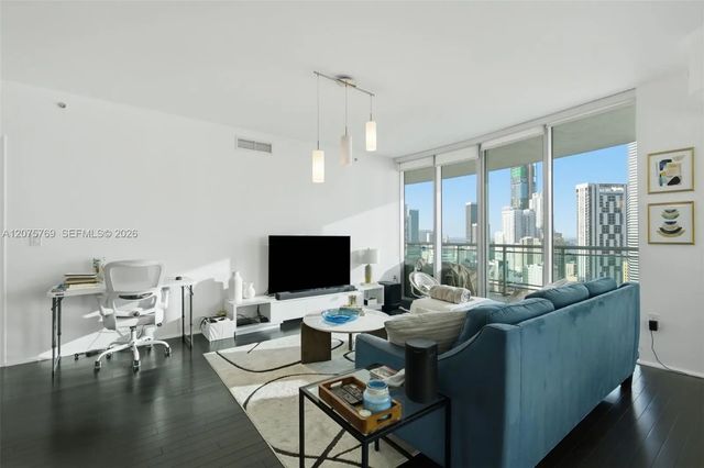 3 of 30 - 350 S Miami Avenue #2601, Miami, FL