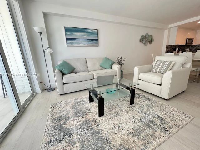 4 of 48 - 5601 Collins Avenue #412a, Miami Beach, FL
