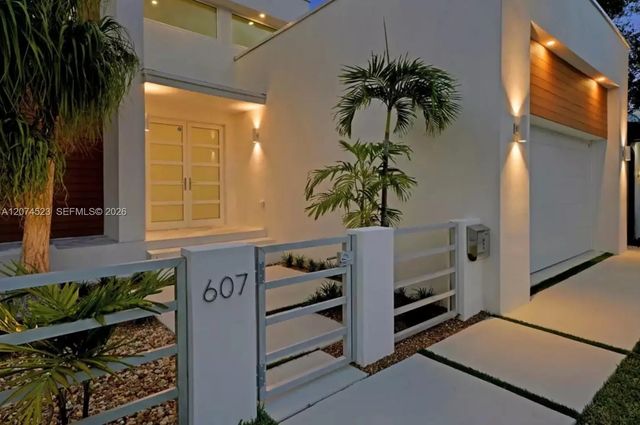 4 of 45 - 607 Se 6th Street, Fort Lauderdale, FL
