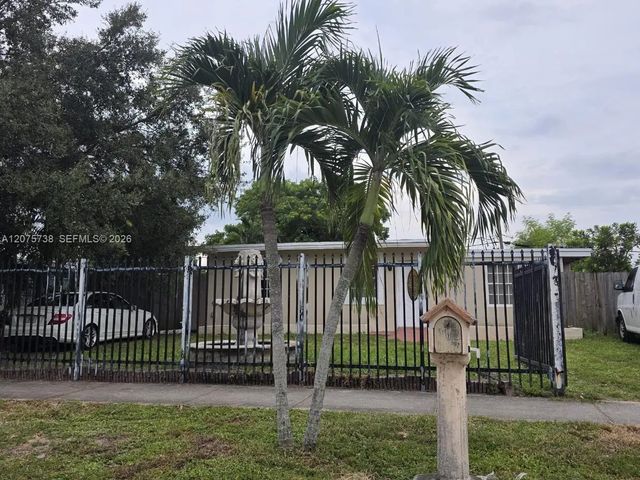 4570 Sw 39th Street, West Park
