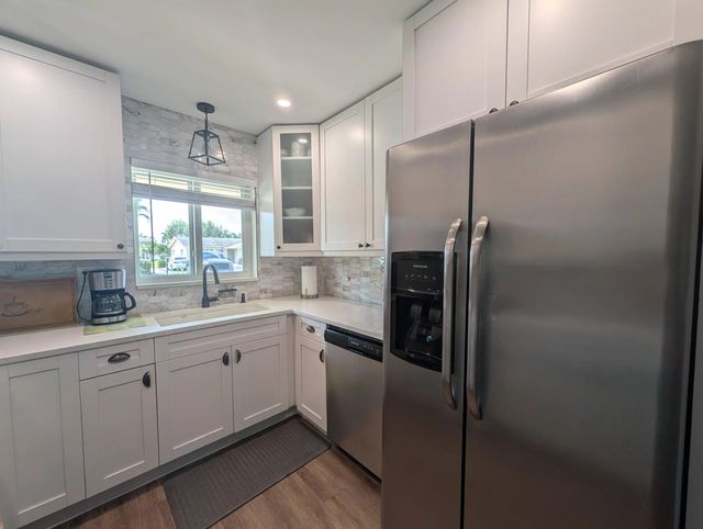 4 of 66 - 2671 Emory Drive E #b, West Palm Beach, FL