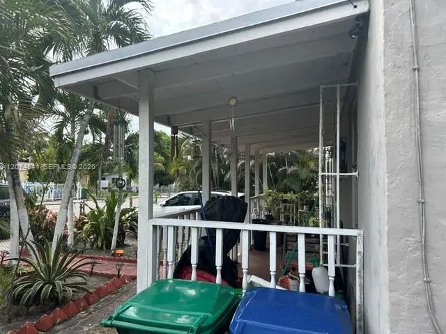 3 of 16 - 863 Nw 113th Street, Miami, FL