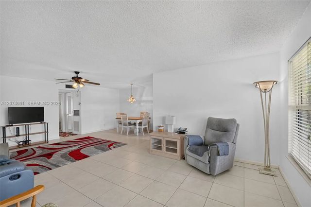 2 of 47 - 867 North Drive #b, Delray Beach, FL