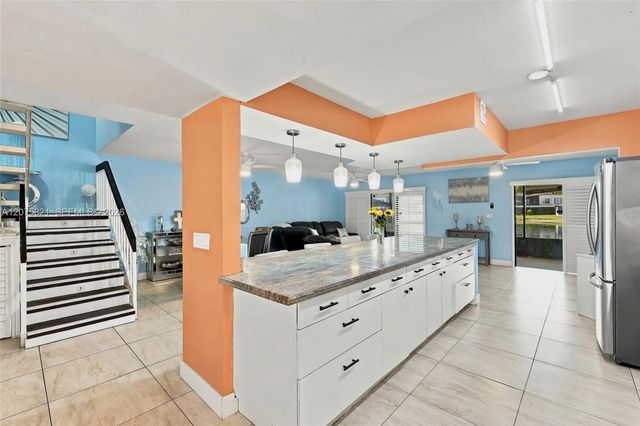 2 of 53 - 958 Mockingbird Lane #513, Plantation, FL