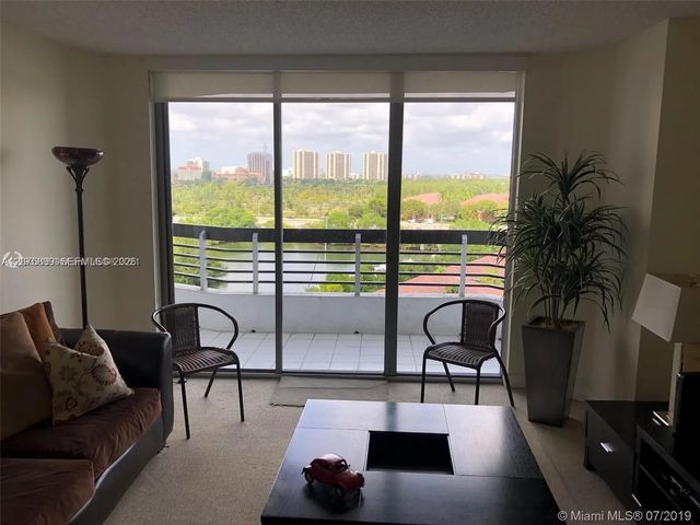 3 of 38 - 3530 Mystic Pointe Drive #1008, Aventura, FL