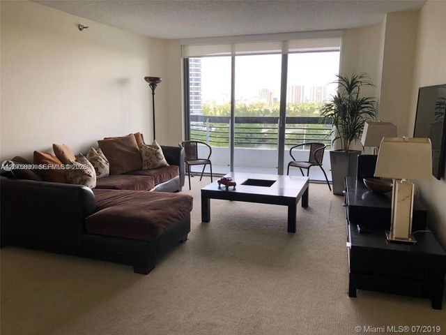 4 of 38 - 3530 Mystic Pointe Drive #1008, Aventura, FL