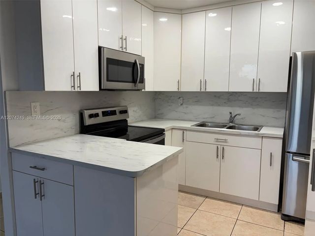 4 of 13 - 3551 Sw 9th Terrace #411, Miami, FL