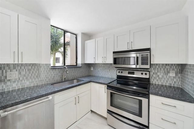 1401 Ne 9th Street #26, Fort Lauderdale