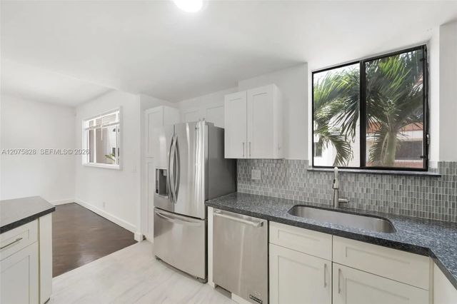3 of 44 - 1401 Ne 9th Street #26, Fort Lauderdale, FL