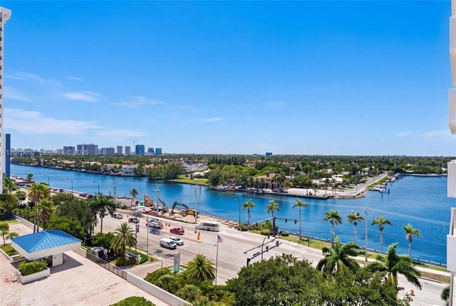 3 of 30 - 1201 S Ocean Drive #1009n, Hollywood, FL