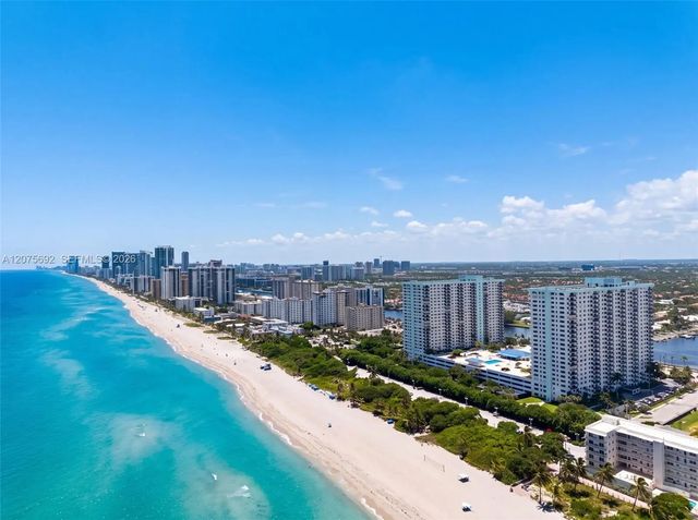 4 of 30 - 1201 S Ocean Drive #1009n, Hollywood, FL