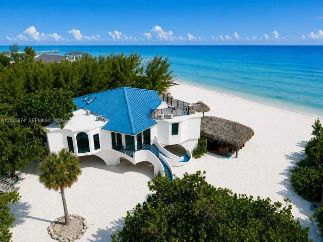 1557 Long Beach Drive, Big Pine Key