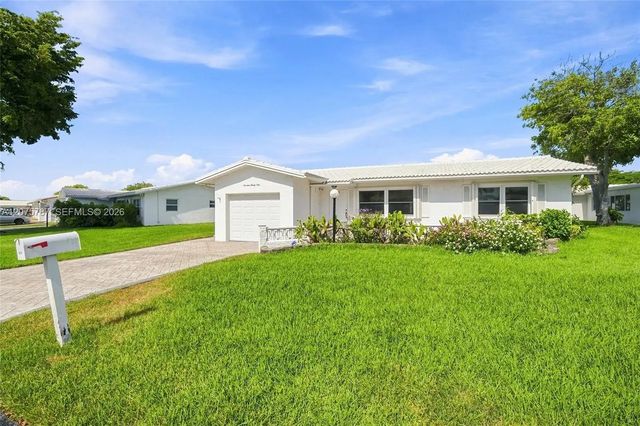 1431 Nw 85th Way, Plantation