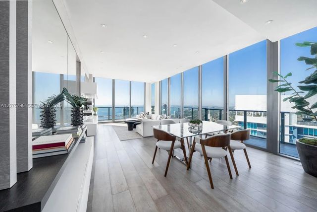 2 of 35 - 1300 S Miami Avenue #uph4, Miami, FL