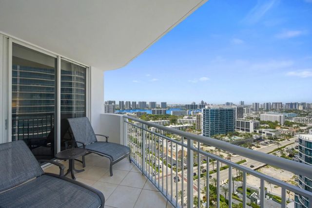 5 of 35 - 17375 Collins Avenue #2406, Sunny Isles Beach, FL
