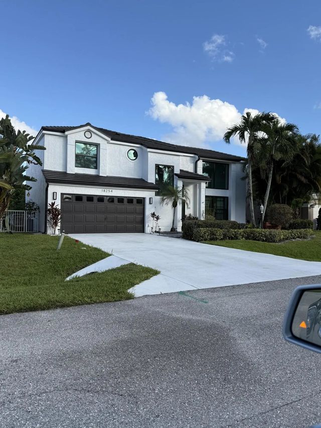 3 of 33 - 18254 Se Fairview Circle, Jupiter, FL