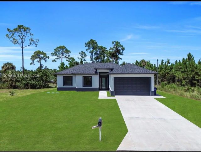 2 of 34 - 505 E 9th Street, Lehigh Acres, FL