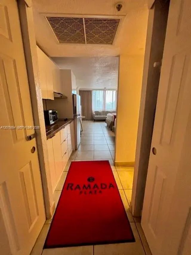 4 of 16 - 19201 Collins Avenue #303, Sunny Isles Beach, FL