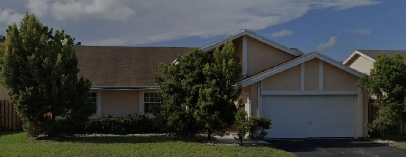 8511 Nw 52nd Court, Lauderhill
