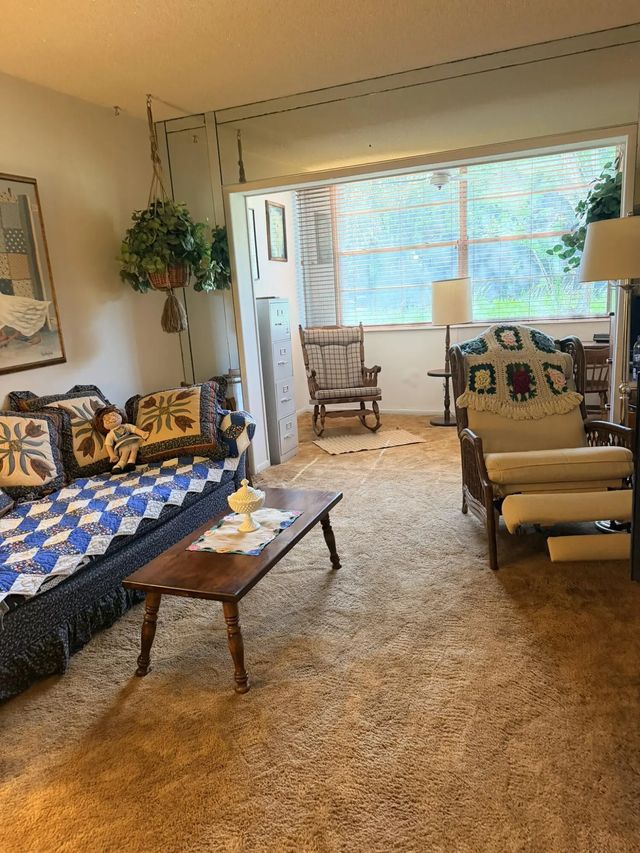 5 of 11 - 3150 Holiday Springs Boulevard #8-111, Margate, FL