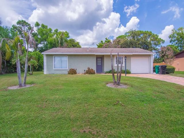 4 of 39 - 509 Se Faith Terrace, Port St. Lucie, FL