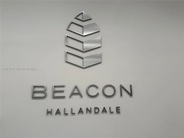 800 Se 4th Avenue #806, Hallandale Beach