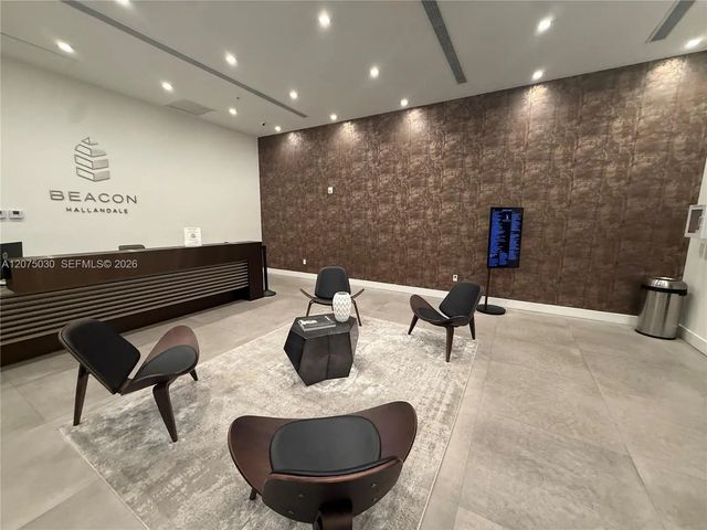 2 of 26 - 800 Se 4th Avenue #806, Hallandale Beach, FL