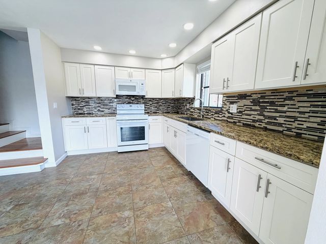 3 of 28 - 1437 Princeton Lane, Boynton Beach, FL