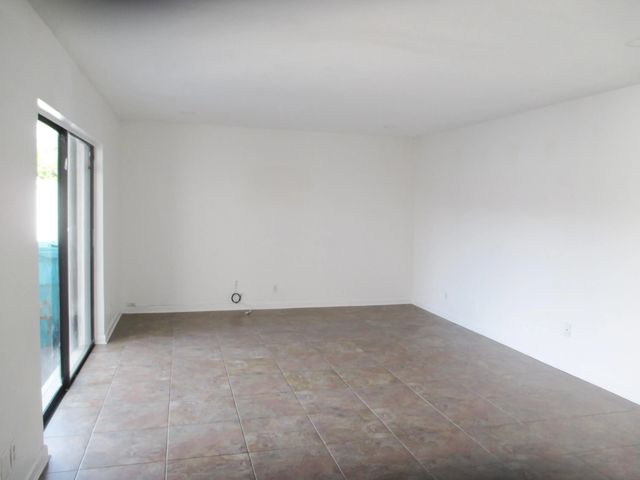 5 of 28 - 1437 Princeton Lane, Boynton Beach, FL